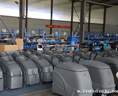 商场和车站选择BETVICTOR伟德电竞在线客服洗地机时需要注意什么